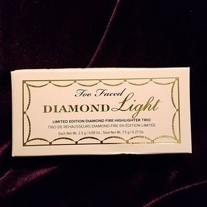 Too Faced Diamond Light Palette